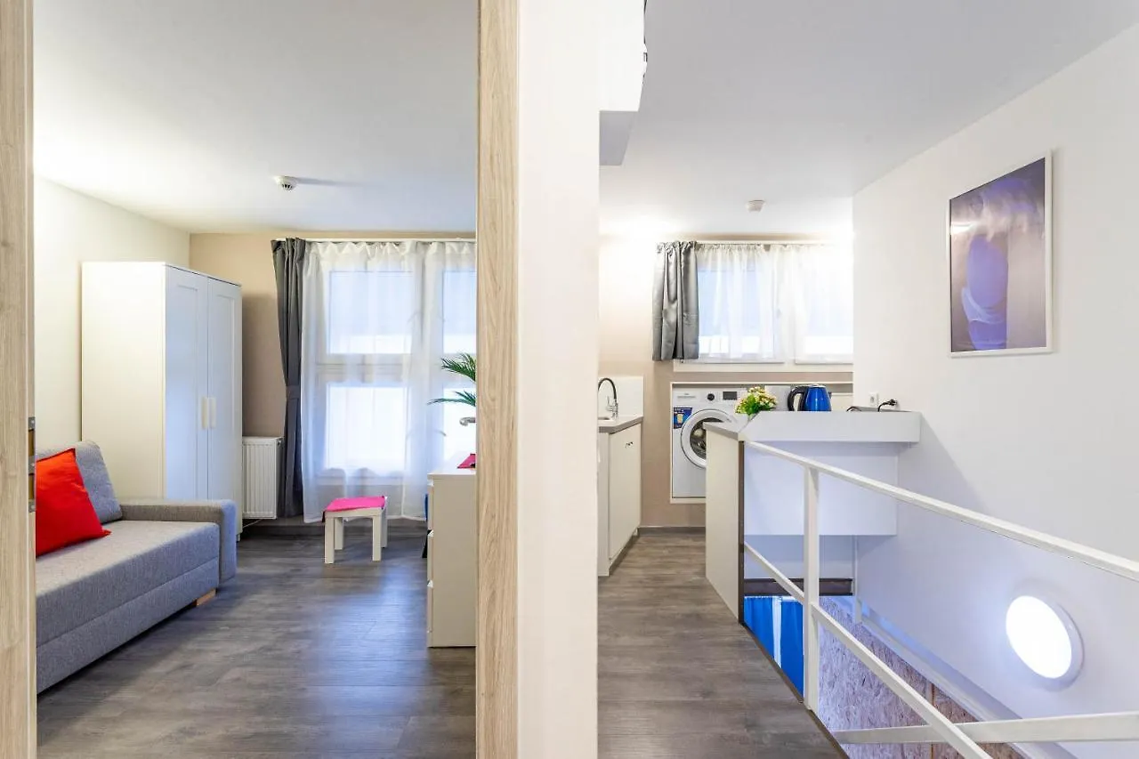 Rakoczi 4 Bedroom Centre Apartment Budapest