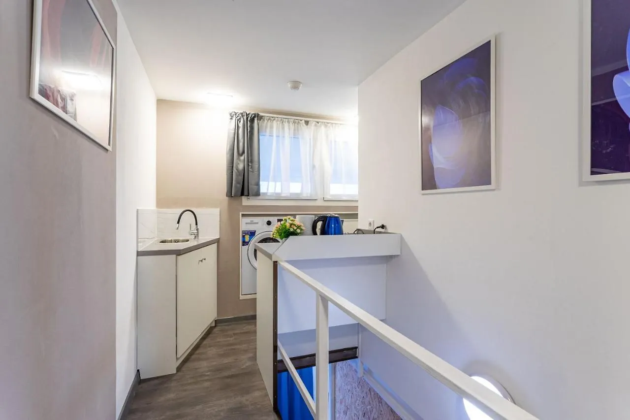 Rákóczi 4 Bedroom Centre Apartment Budapest