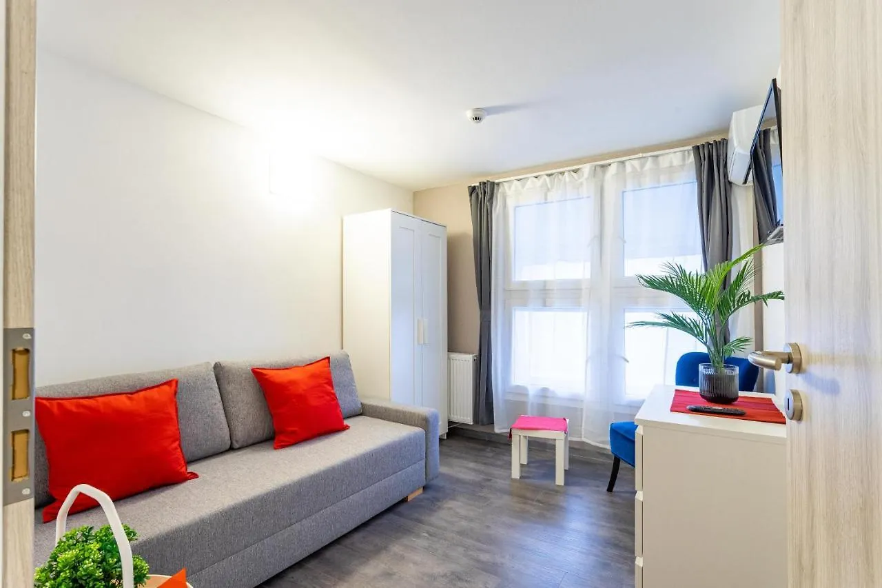 Rákóczi 4 Bedroom Centre Apartment Budapest